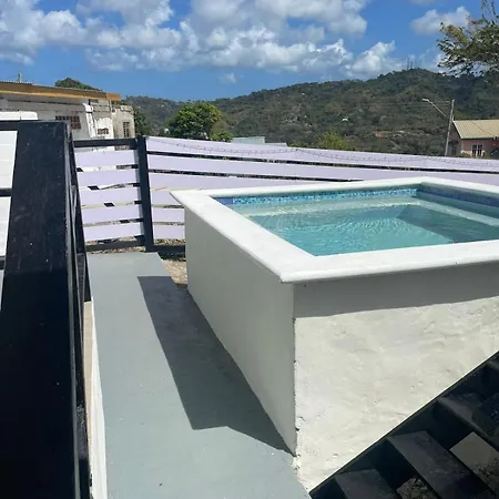 Breeze Manor Apartamento